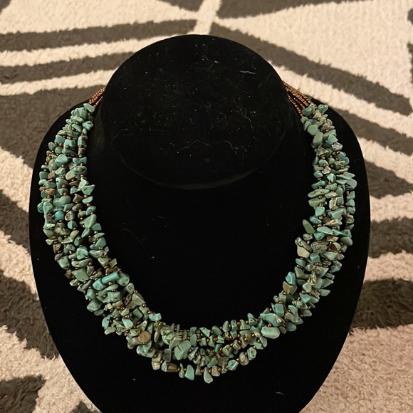 Turquoise bead necklace - Picture 4 of 8